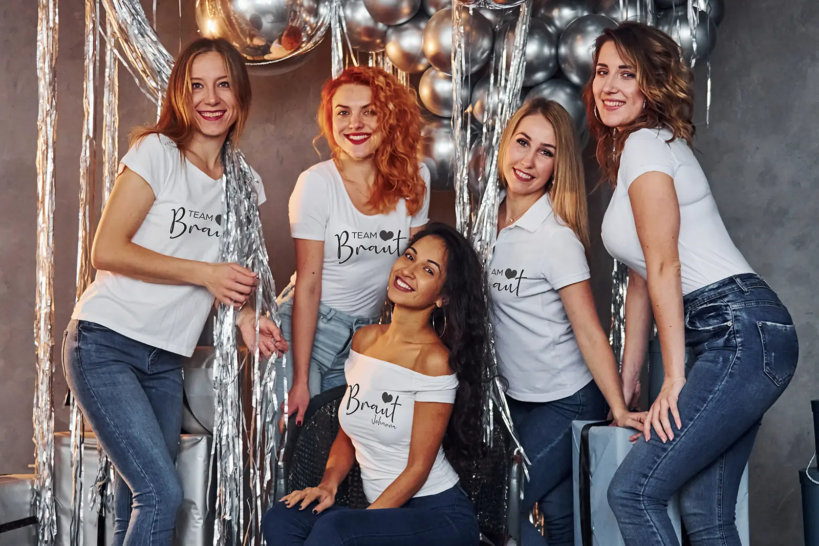 Unvergessliche JGA-Erlebnisse: Personalisierte T-Shirts für den Junggesellenabschied 20 Unvergessliche JGA-Erlebnisse: Personalisierte T-Shirts für den Junggesellenabschied