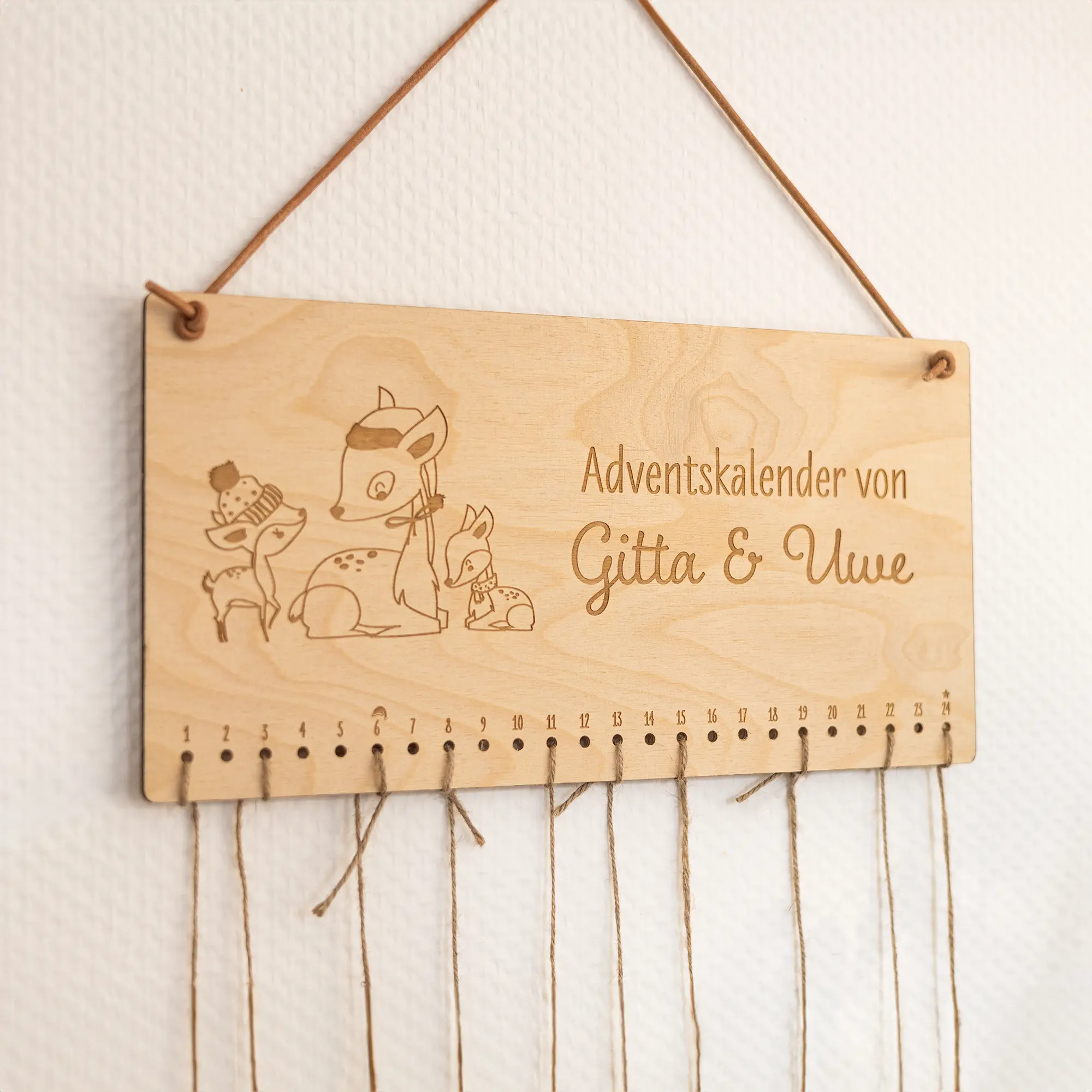 Weihnachtskalender mit Tiermotiv personalisiert mit Name - Produktbild