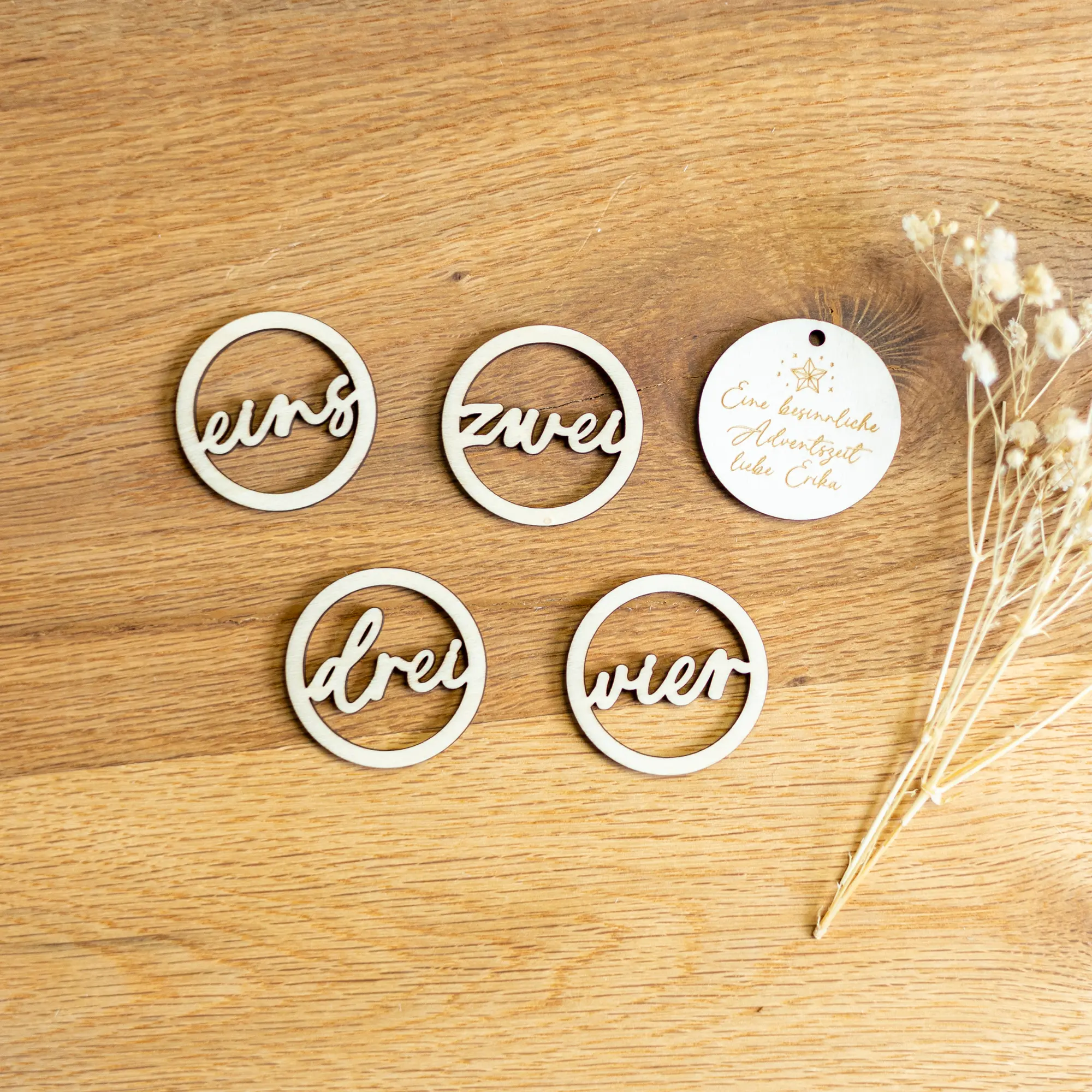 Adventskranz Nummern aus Holz, personalisierbar 1 Adventskranz Nummern Holz