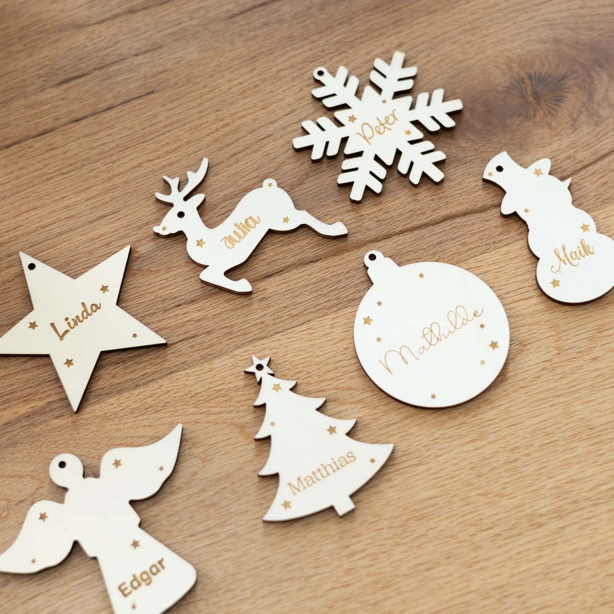 Personalisierbare Christbaumanhänger, 7 Motive wählbar 7 Personalisierbare Christbaumanhänger - Details