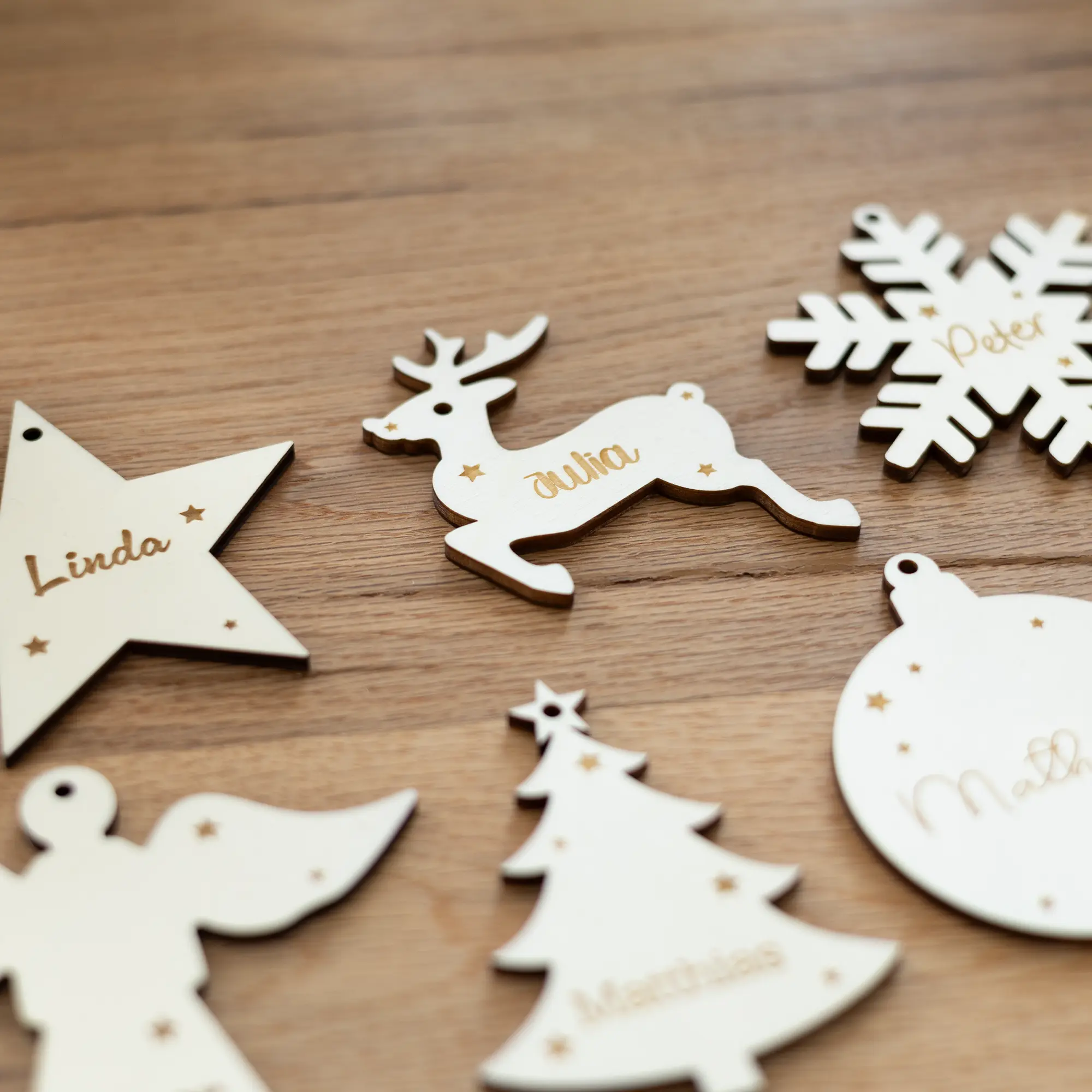 Personalisierbare Christbaumanhänger, 7 Motive wählbar 5 Personalisierbare Christbaumanhänger - Details 3