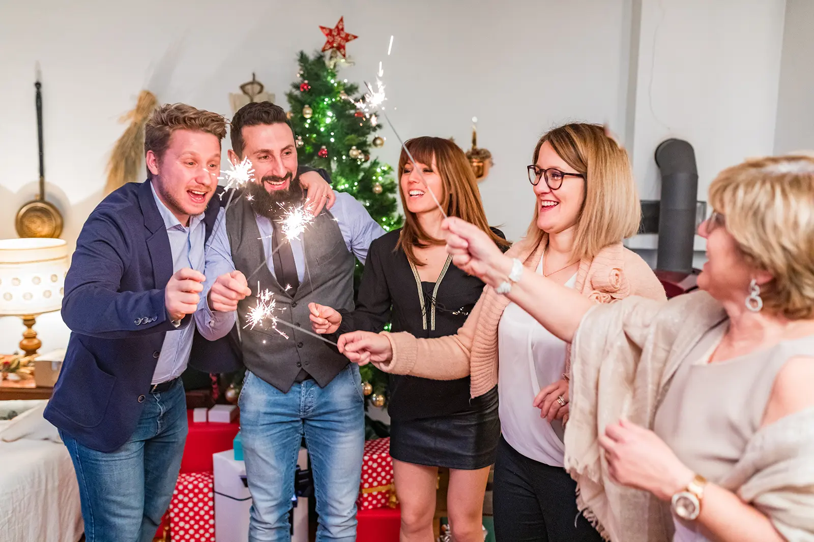 Weihnachtsfeier planen: So wird Ihre Betriebsweihnachtsfeier ein Erfolg 12 Weihnachtsfeier planen: So wird Ihre Betriebsweihnachtsfeier ein Erfolg