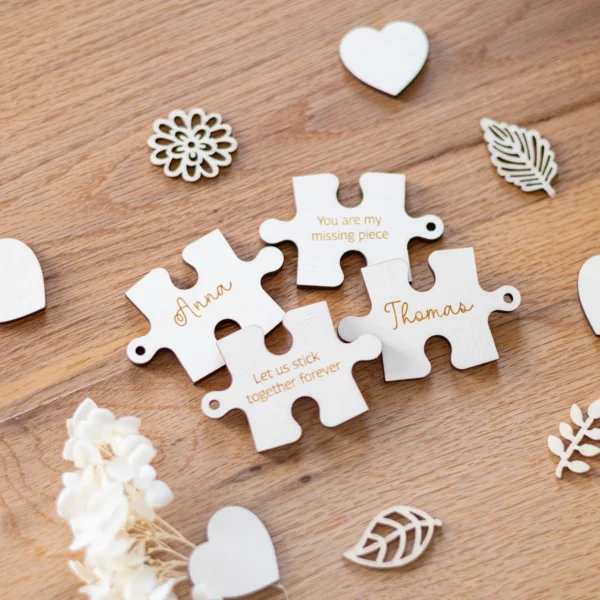 Personalisierte Puzzleteile für Paare mit Wunschtext - Gruppe