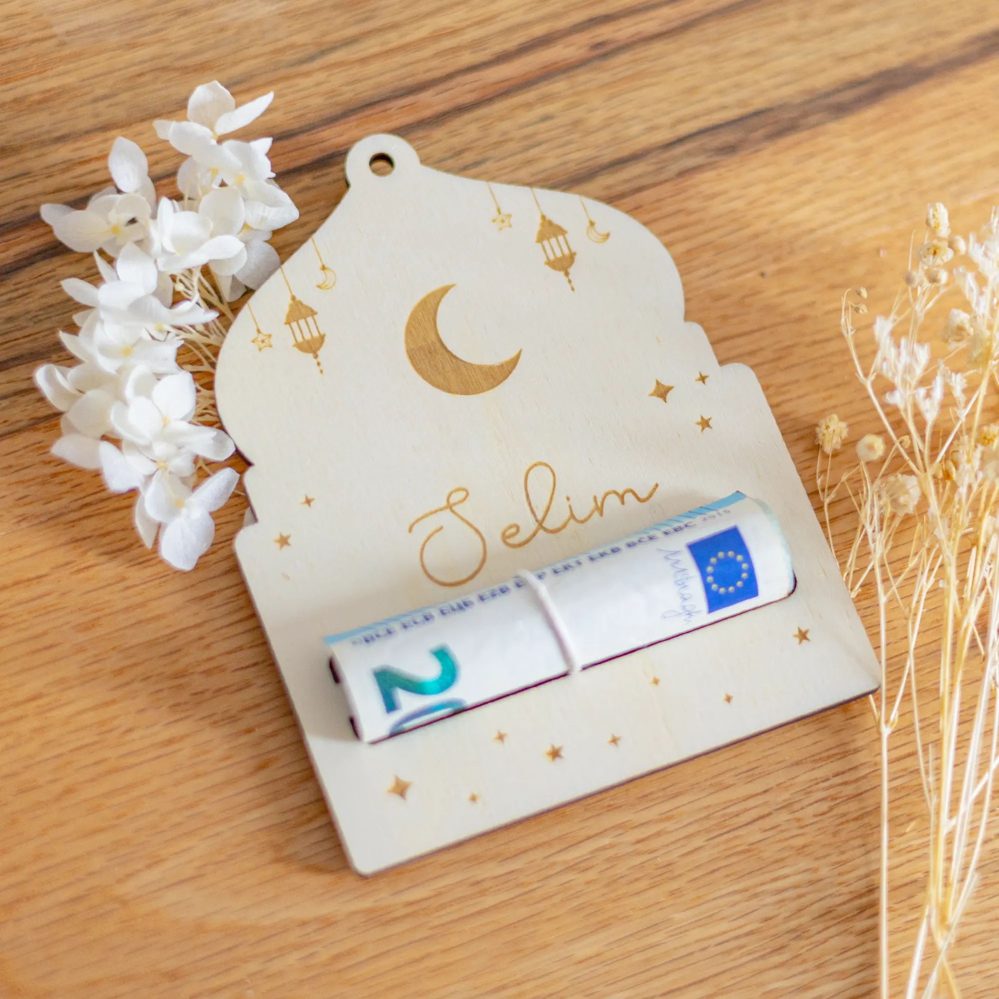 Personalisierter Geldgeschenk Anhänger zu Ramadan aus Holz, Moscheeform 5 Personalisierbarer Geschenkanhänger Moschee - mit Geld