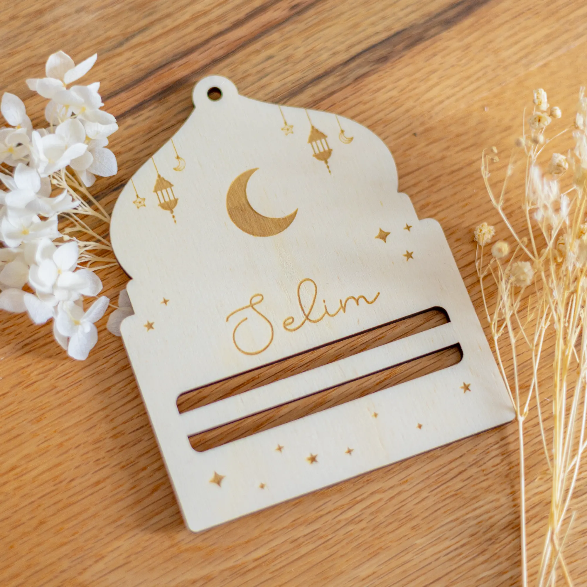 Personalisierter Geldgeschenk Anhänger zu Ramadan aus Holz, Moscheeform 6 Personalisierbarer Geschenkanhänger Moschee - für Geldgeschenke