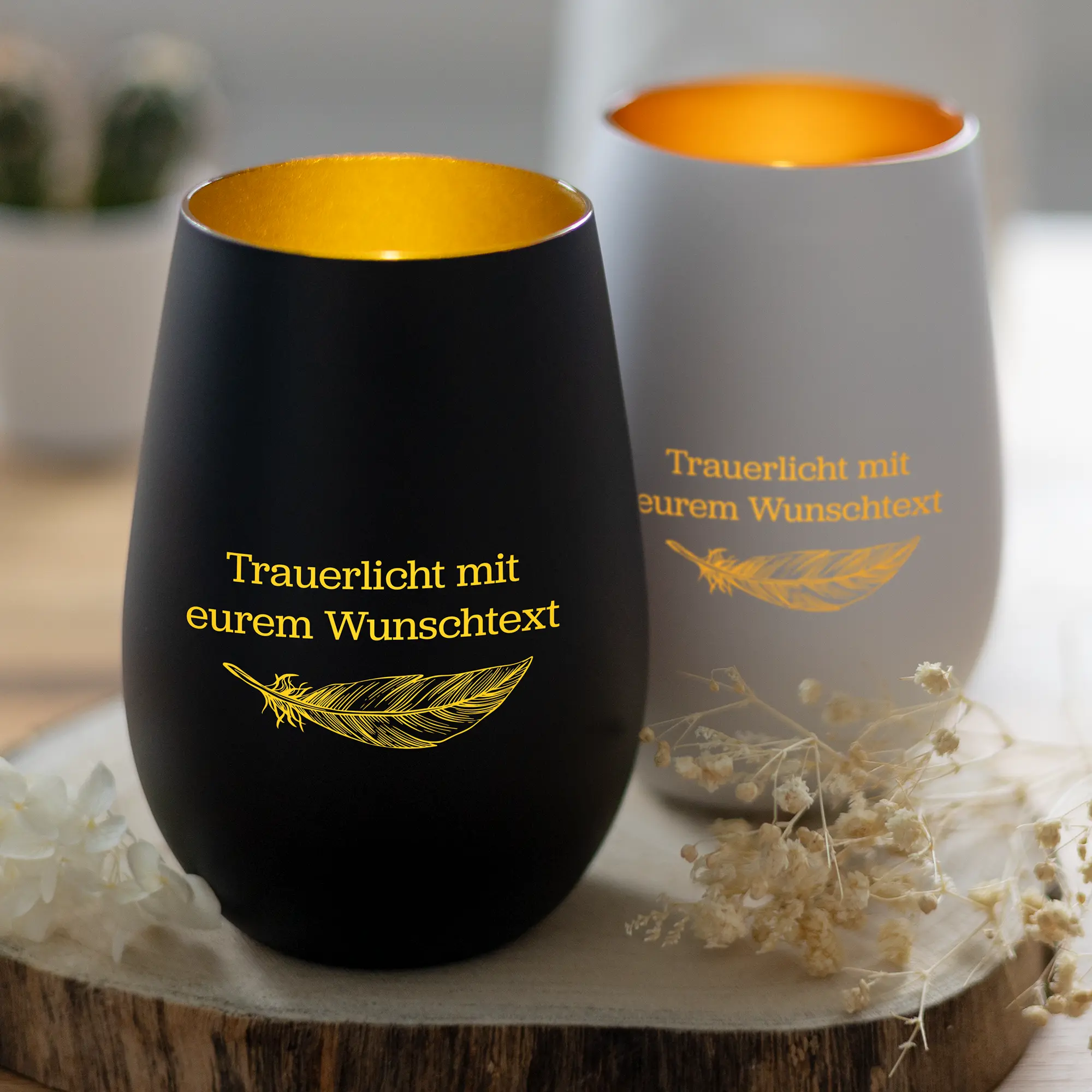 Personalisiertes Trauerlicht mit Feder - Produtkbild