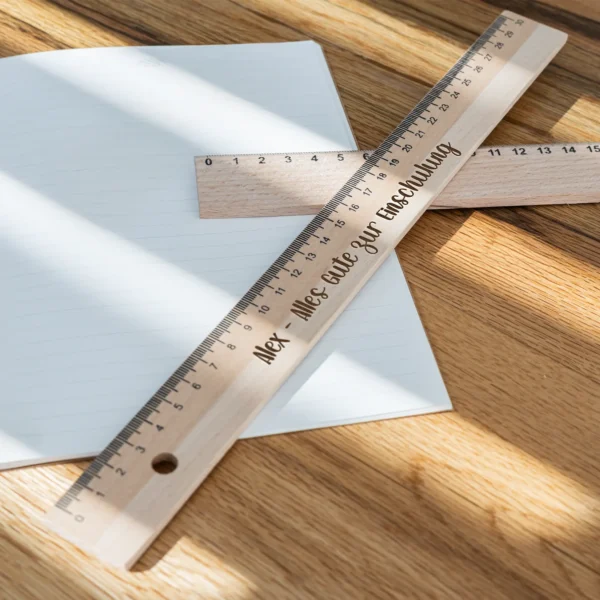 Lineale (30cm) mit Wunschname oder Wunschtext - Produktbild