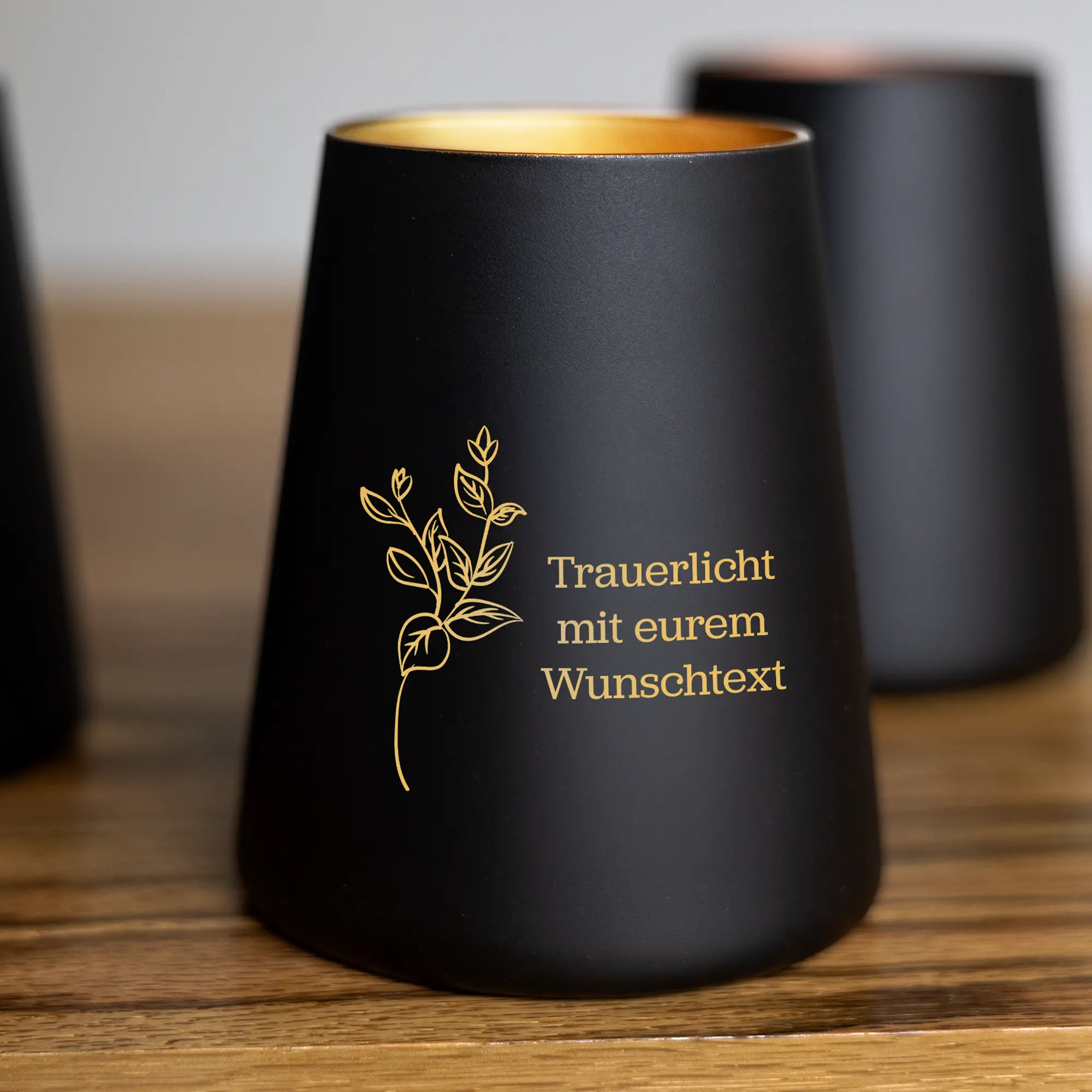 Personalisiertes Trauerlicht mit Blumenillustration (Trapezform) - Produktbild
